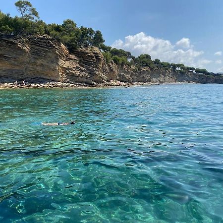 Cocon Les Pieds Dans L'Eau Acces Direct A La Mer La Ciotat Exterior photo
