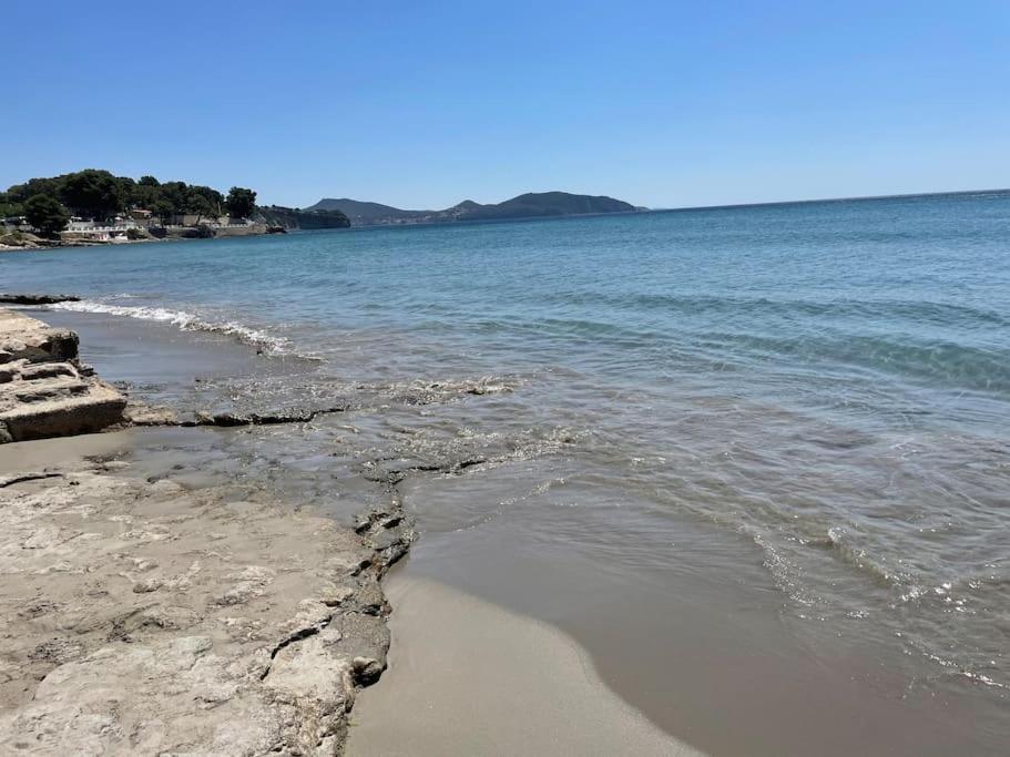 Cocon Les Pieds Dans L'Eau Acces Direct A La Mer La Ciotat Exterior photo