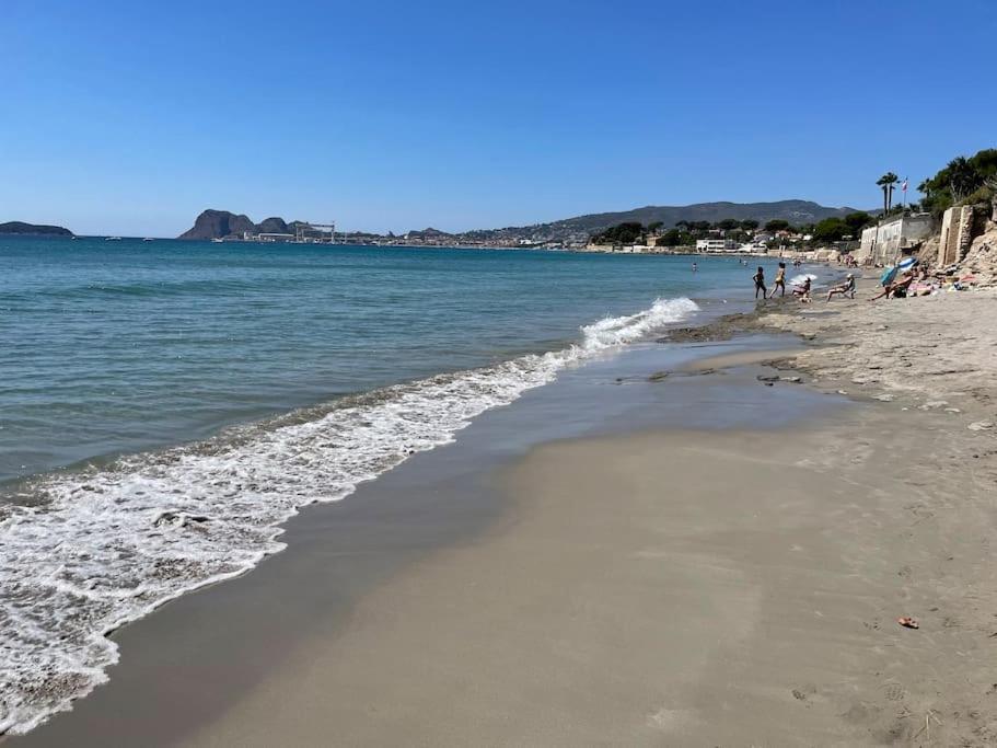 Cocon Les Pieds Dans L'Eau Acces Direct A La Mer La Ciotat Exterior photo